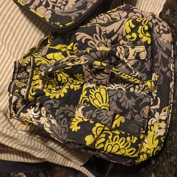 COPY: NWoT/EUC BUNDLE: VERA BRADLEY 🖤💛Y./Blk. BAROQUE🖤💛 purse/tablet - Picture 2 of 11